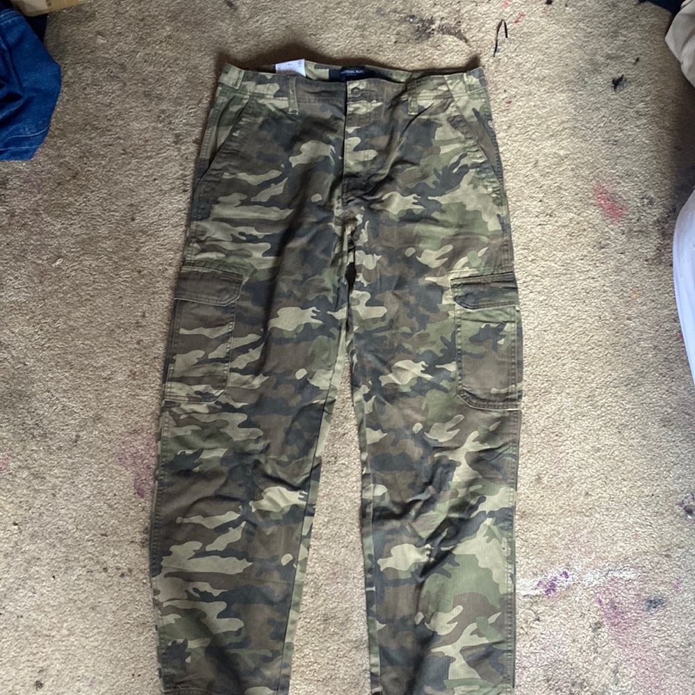 camo pants